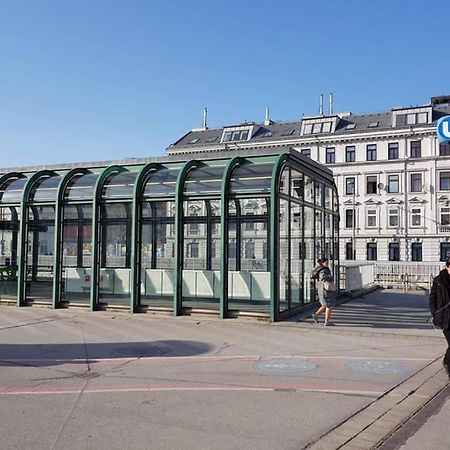 Schonbrunn Apartment Wiedeń Zewnętrze zdjęcie